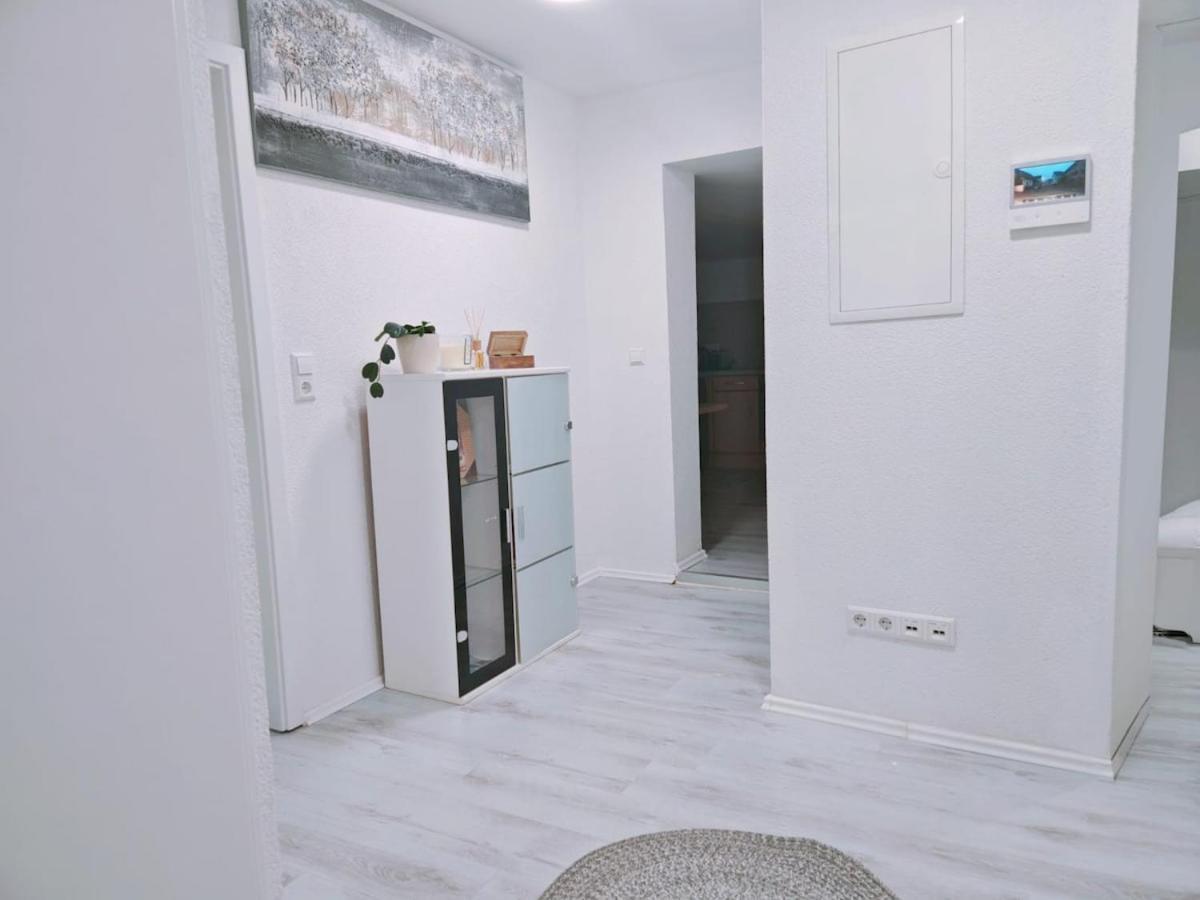 Charmantes Schickes Apartment Neuenstadt am Kocher Eksteriør bilde