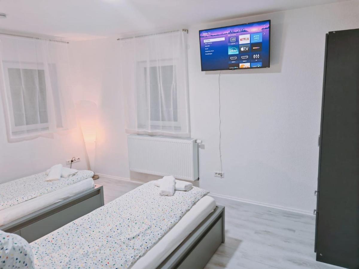 Charmantes Schickes Apartment Neuenstadt am Kocher Eksteriør bilde